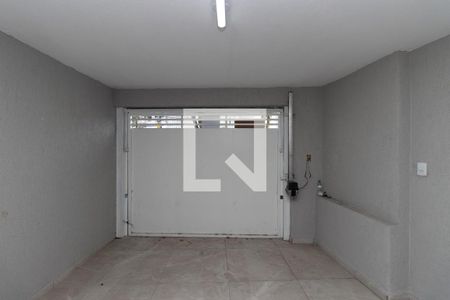 Casa à venda com 151m², 3 quartos e 1 vaga Casa à venda com 151m², 3 quartos e 1 vagaGaragem