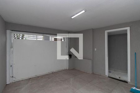Casa à venda com 151m², 3 quartos e 1 vaga Casa à venda com 151m², 3 quartos e 1 vagaGaragem