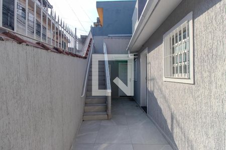 Casa à venda com 151m², 3 quartos e 1 vaga Casa à venda com 151m², 3 quartos e 1 vagaCorredor externo