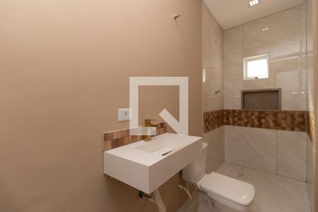 Casa à venda com 151m², 3 quartos e 1 vaga Casa à venda com 151m², 3 quartos e 1 vagaBanheiro da Suíte