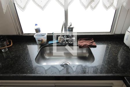 Apartamento à venda com 60m², 3 quartos e 2 vagasCozinha e Área de Serviço