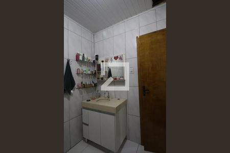 Casa à venda com 130m², 3 quartos e 3 vagasBanheiro 