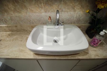 Apartamento à venda com 50m², 2 quartos e sem vagaBanheiro