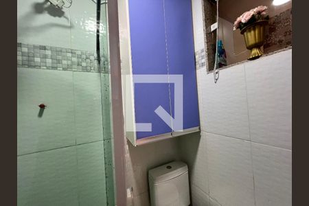 Casa para alugar com 180m², 2 quartos e sem vaga Casa para alugar com 180m², 2 quartos e sem vagaBanheiro Fundos