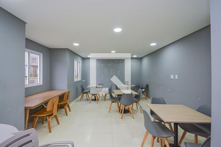 Apartamento à venda com 38m², 2 quartos e sem vaga Apartamento à venda com 38m², 2 quartos e sem vagaÁrea comum - Salão de festas
