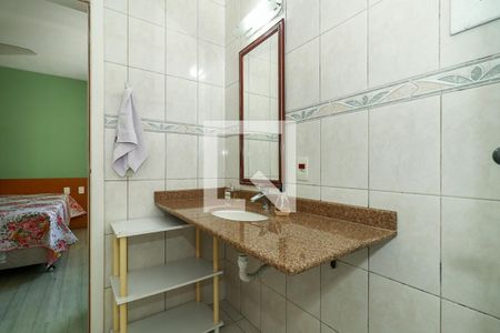 Casa de condomínio à venda com 247m², 3 quartos e 3 vagasBanheiro da Suíte