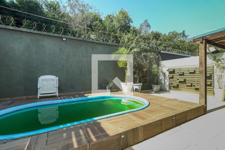 Casa de condomínio à venda com 247m², 3 quartos e 3 vagasÁrea comum