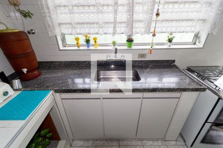 Casa à venda com 140m², 3 quartos e 4 vagasDetalhe - Cozinha