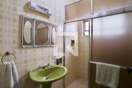 Casa à venda com 213m², 3 quartos e 7 vagas Casa à venda com 213m², 3 quartos e 7 vagasQuarto 03