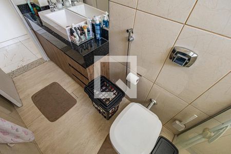 Apartamento à venda com 128m², 3 quartos e 1 vaga Apartamento à venda com 128m², 3 quartos e 1 vagaBanheiro