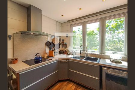 Casa de condomínio à venda com 404m², 3 quartos e 2 vagas Casa de condomínio à venda com 404m², 3 quartos e 2 vagasCozinha