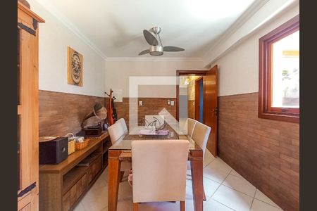 Casa de condomínio à venda com 404m², 3 quartos e 2 vagas Casa de condomínio à venda com 404m², 3 quartos e 2 vagasCopa