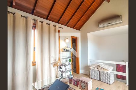 Casa de condomínio à venda com 404m², 3 quartos e 2 vagas Casa de condomínio à venda com 404m², 3 quartos e 2 vagasEdícula