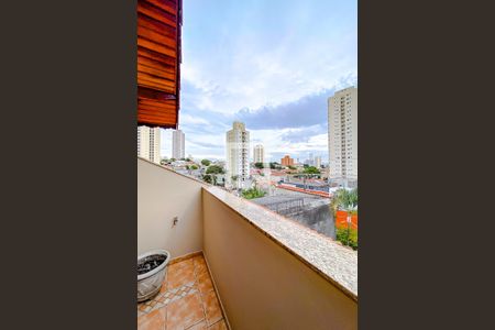 Casa à venda com 365m², 4 quartos e 4 vagasVaranda