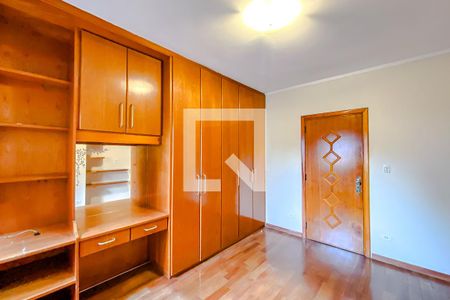 Casa à venda com 365m², 4 quartos e 4 vagasQuarto 2 - Suíte