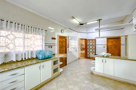 Casa à venda com 365m², 4 quartos e 4 vagasCozinha