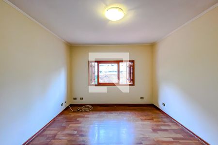 Casa à venda com 365m², 4 quartos e 4 vagasQuarto 1 - Suíte