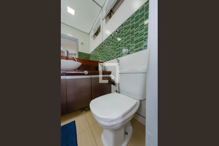 Apartamento à venda com 160m², 2 quartos e 1 vaga Apartamento à venda com 160m², 2 quartos e 1 vagaBanheiro suíte