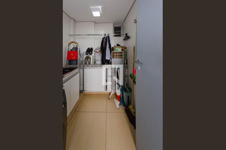 Apartamento à venda com 160m², 2 quartos e 1 vaga Apartamento à venda com 160m², 2 quartos e 1 vagaÁrea de serviço