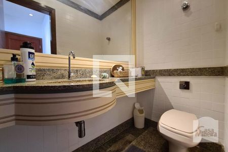 Apartamento à venda com 250m², 4 quartos e 5 vagasLavabo