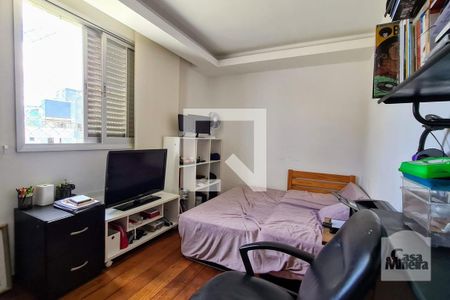 Apartamento à venda com 250m², 4 quartos e 5 vagasQuarto 2