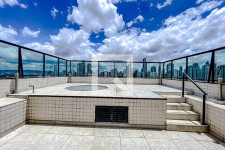 Apartamento para alugar com 228m², 3 quartos e 3 vagasÁrea externa