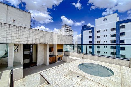 Apartamento para alugar com 228m², 3 quartos e 3 vagasÁrea externa