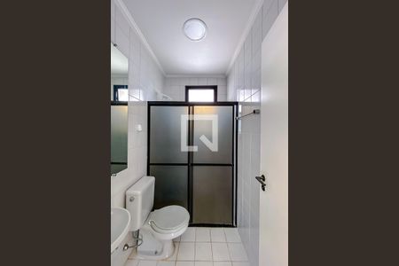 Apartamento para alugar com 228m², 3 quartos e 3 vagasBanheiro