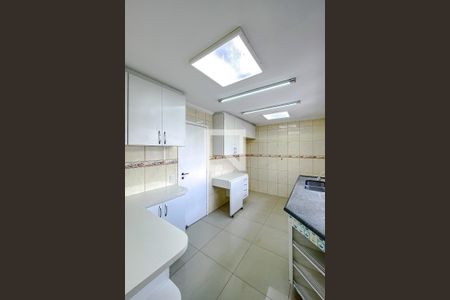 Apartamento para alugar com 228m², 3 quartos e 3 vagasCozinha