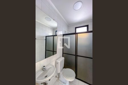 Apartamento para alugar com 228m², 3 quartos e 3 vagasBanheiro