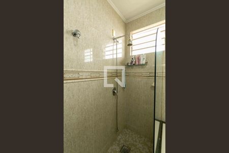 Casa à venda com 420m², 5 quartos e 4 vagas Casa à venda com 420m², 5 quartos e 4 vagasBanheiro da Suíte 1