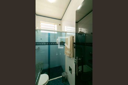 Casa à venda com 420m², 5 quartos e 4 vagas Casa à venda com 420m², 5 quartos e 4 vagasBanheiro Social