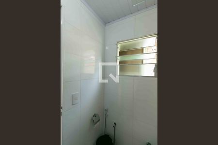 Casa à venda com 420m², 5 quartos e 4 vagas Casa à venda com 420m², 5 quartos e 4 vagasBanheiro de Serviço