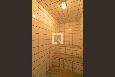 Casa à venda com 420m², 5 quartos e 4 vagas Casa à venda com 420m², 5 quartos e 4 vagasSauna