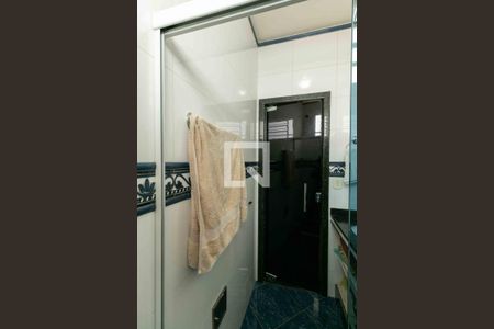 Casa à venda com 420m², 5 quartos e 4 vagas Casa à venda com 420m², 5 quartos e 4 vagasBanheiro Social