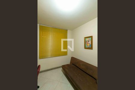 Casa à venda com 420m², 5 quartos e 4 vagas Casa à venda com 420m², 5 quartos e 4 vagasQuarto 2