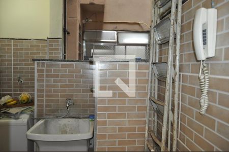 Apartamento à venda com 60m², 2 quartos e 1 vagaÁrea de Serviço