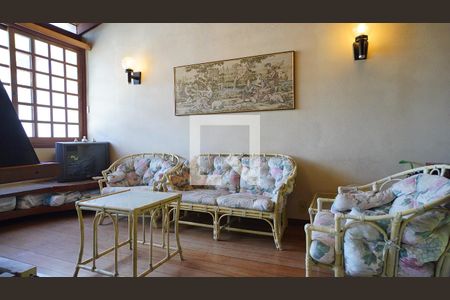 Casa para alugar com 350m², 3 quartos e 2 vagasÁrea comum