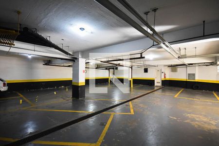 Apartamento à venda com 40m², 1 quarto e 1 vaga Apartamento à venda com 40m², 1 quarto e 1 vagaEstacionamento