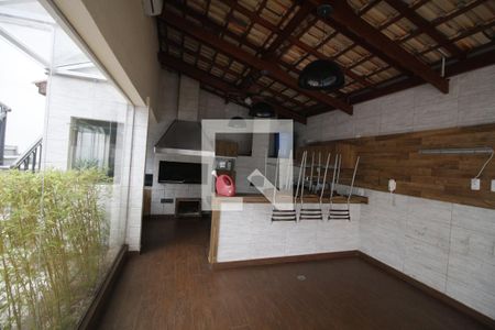 Apartamento à venda com 320m², 4 quartos e 4 vagasÁrea comum - Churrasqueira