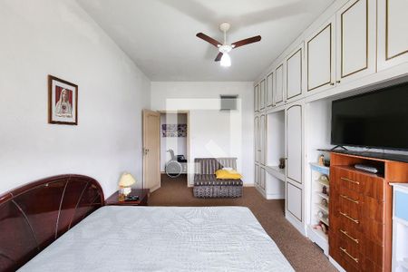 Apartamento à venda com 240m², 3 quartos e 1 vaga Apartamento à venda com 240m², 3 quartos e 1 vagaQuarto