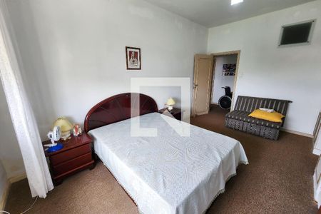 Apartamento à venda com 240m², 3 quartos e 1 vaga Apartamento à venda com 240m², 3 quartos e 1 vagaQuarto