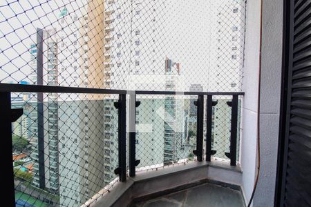 Apartamento à venda com 300m², 3 quartos e 4 vagas Apartamento à venda com 300m², 3 quartos e 4 vagasVaranda da Suíte