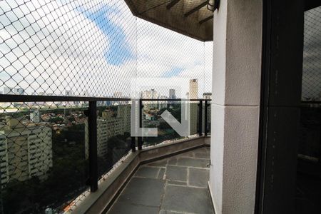 Apartamento à venda com 300m², 3 quartos e 4 vagas Apartamento à venda com 300m², 3 quartos e 4 vagasVaranda da Sala