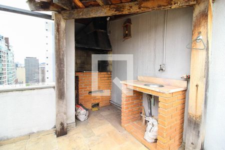 Apartamento à venda com 300m², 3 quartos e 4 vagas Apartamento à venda com 300m², 3 quartos e 4 vagasChurrasqueira