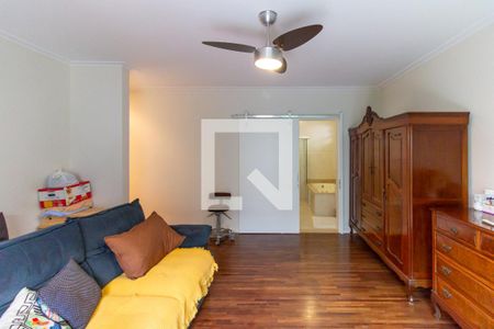 Casa à venda com 413m², 5 quartos e 3 vagas Casa à venda com 413m², 5 quartos e 3 vagasQuarto 1 - Suíte