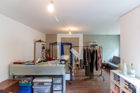 Casa à venda com 413m², 5 quartos e 3 vagas Casa à venda com 413m², 5 quartos e 3 vagasBanheiro da Suíte 5