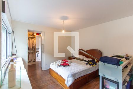 Casa à venda com 413m², 5 quartos e 3 vagas Casa à venda com 413m², 5 quartos e 3 vagasBanheiro da Suíte 5