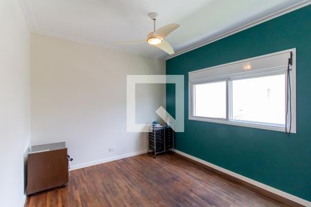 Casa à venda com 413m², 5 quartos e 3 vagas Casa à venda com 413m², 5 quartos e 3 vagasQuarto 3 - Suíte