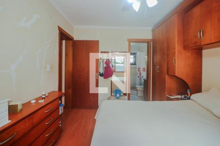 Apartamento à venda com 250m², 4 quartos e 2 vagas Apartamento à venda com 250m², 4 quartos e 2 vagasSuíte